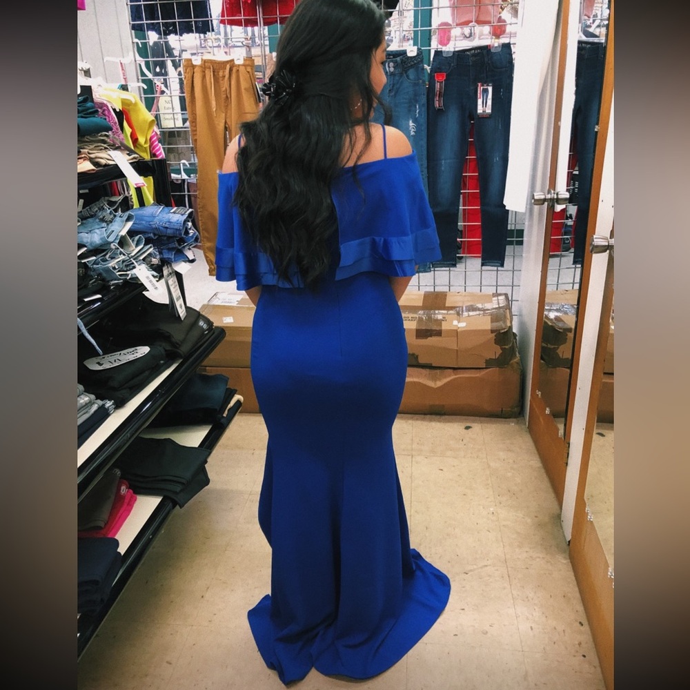 ENTRY long formal dress